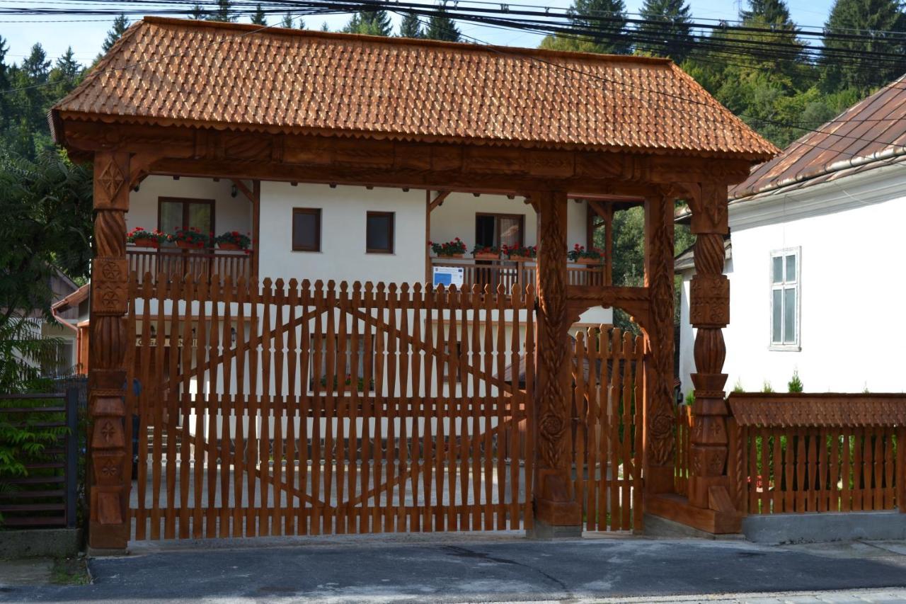 Casa Bunicii Ξενοδοχείο Moisei Εξωτερικό φωτογραφία